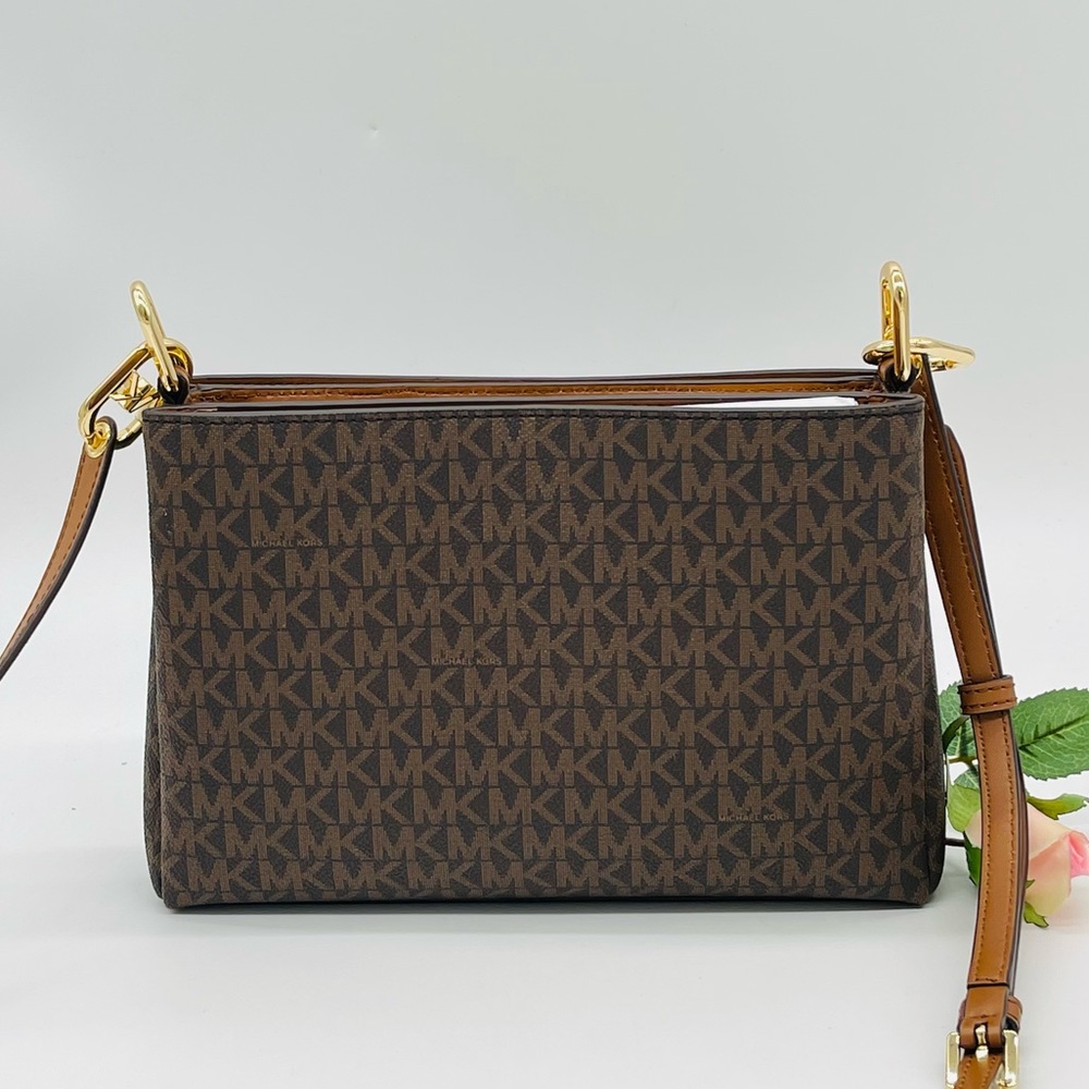 Michael Kors Trisha Medium Triple Compartment Xbody Bag Brown - Picture 4 of 10